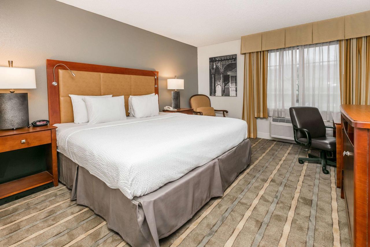 Richmond Inn & Suites Baton Rouge Eksteriør bilde